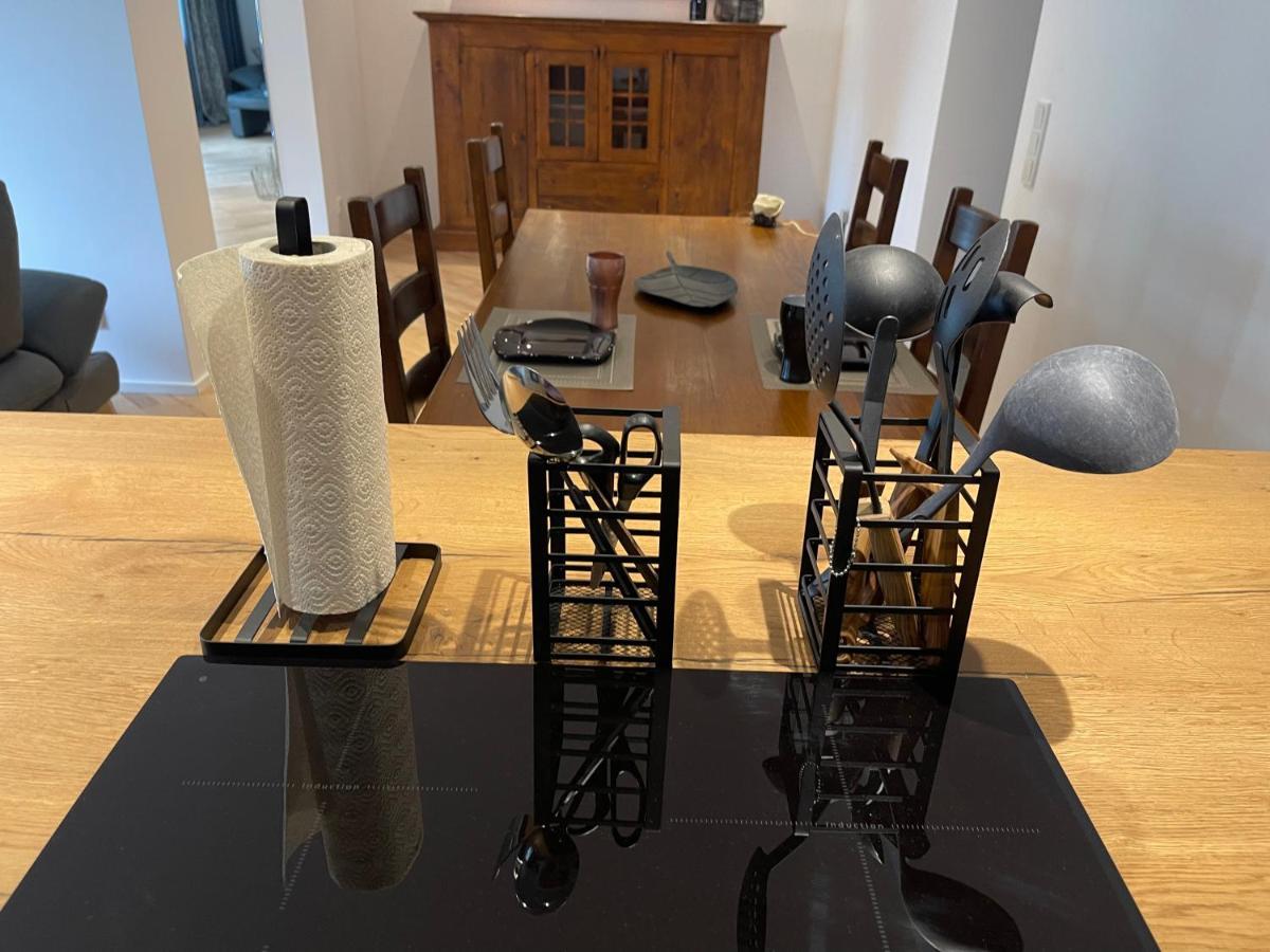 Moderne, Ruhige Ferienwohnung , Ideal Zum Abschalten Hadamar Exteriör bild
