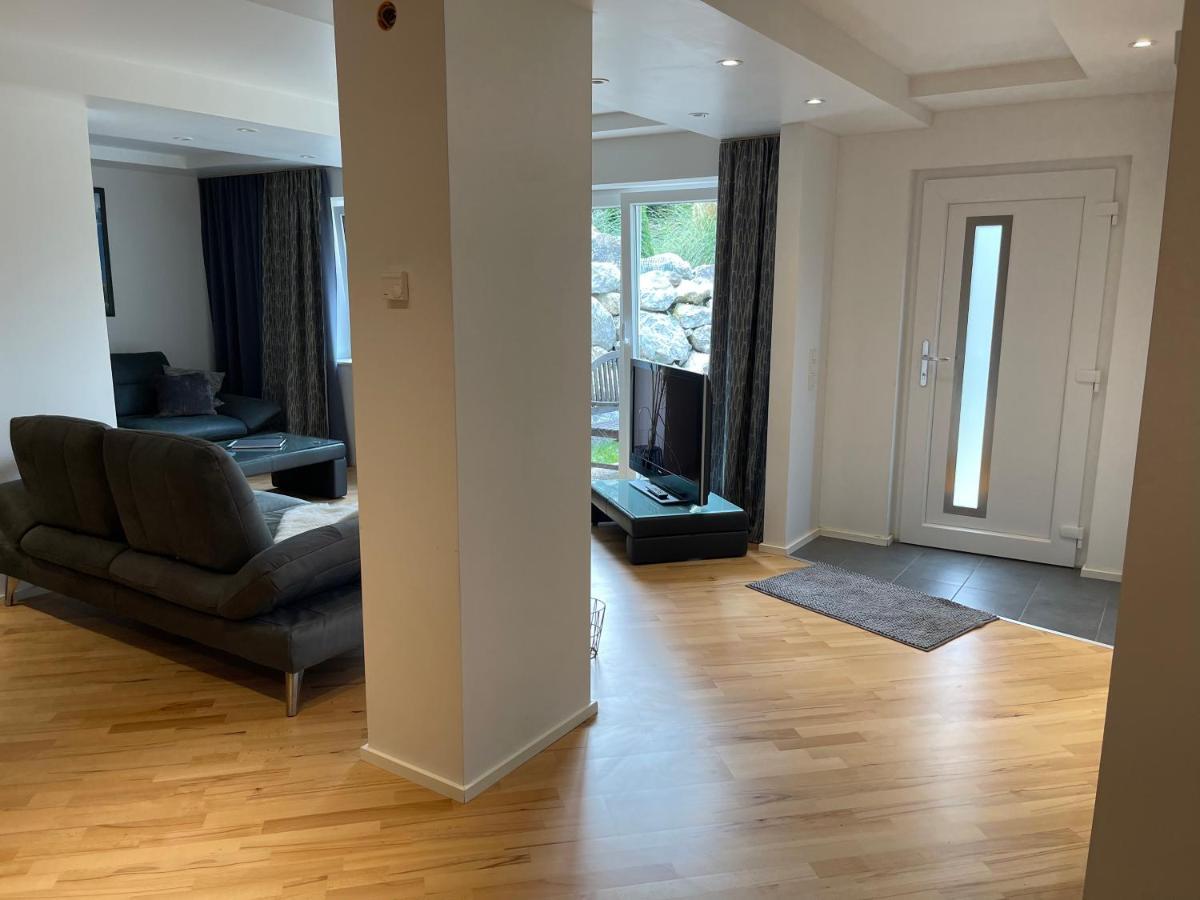 Moderne, Ruhige Ferienwohnung , Ideal Zum Abschalten Hadamar Exteriör bild