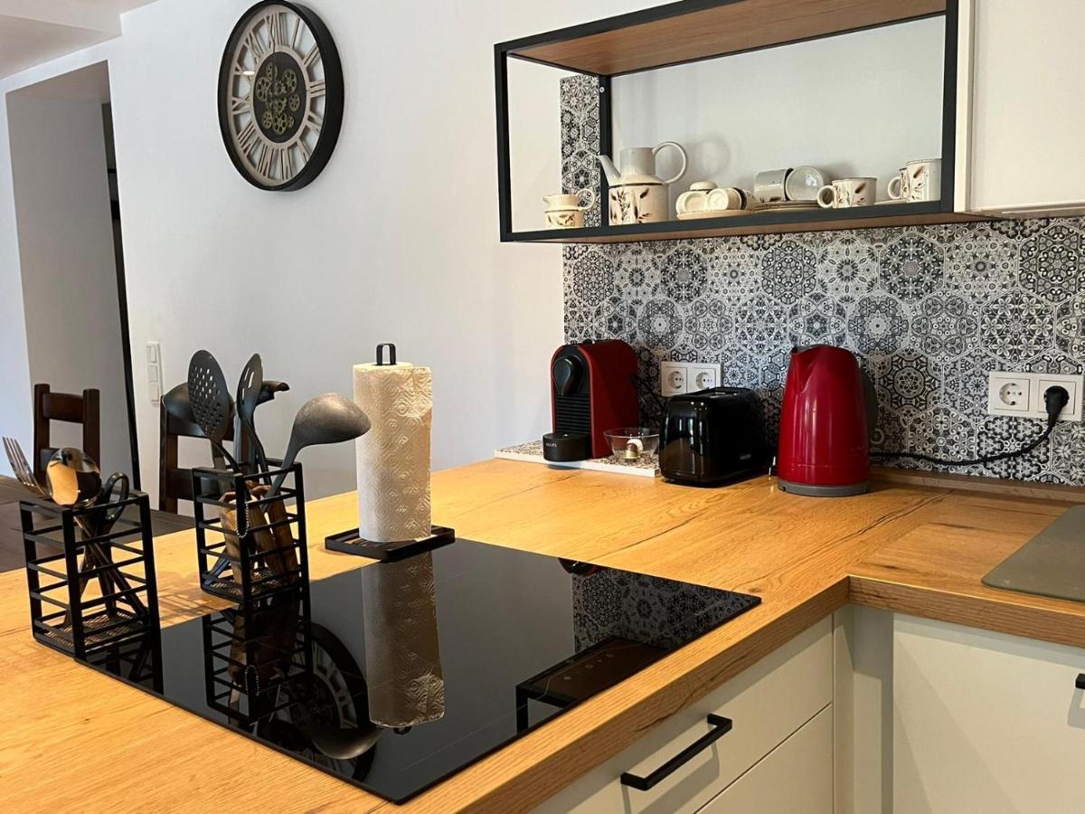 Moderne, Ruhige Ferienwohnung , Ideal Zum Abschalten Hadamar Exteriör bild
