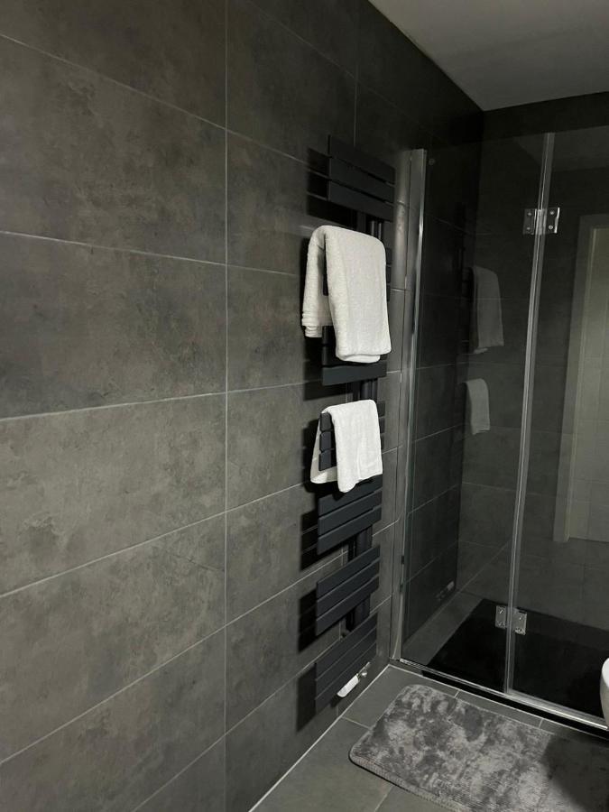 Moderne, Ruhige Ferienwohnung , Ideal Zum Abschalten Hadamar Exteriör bild