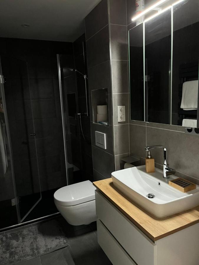 Moderne, Ruhige Ferienwohnung , Ideal Zum Abschalten Hadamar Exteriör bild