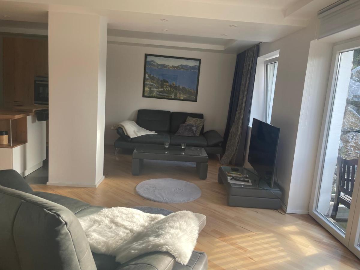 Moderne, Ruhige Ferienwohnung , Ideal Zum Abschalten Hadamar Exteriör bild