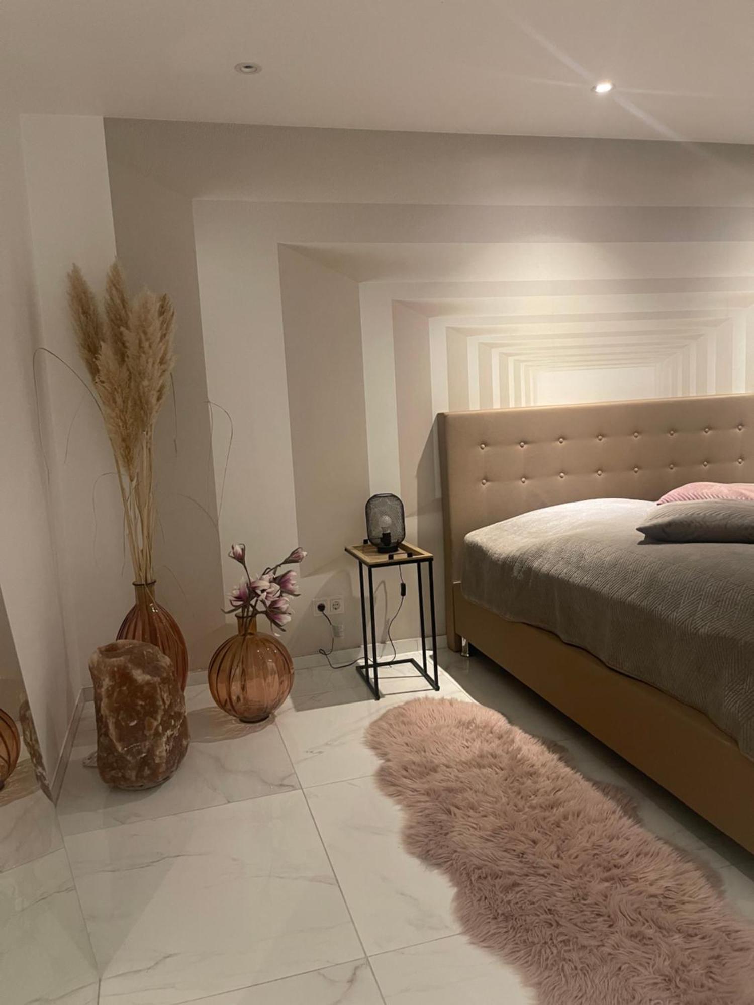 Moderne, Ruhige Ferienwohnung , Ideal Zum Abschalten Hadamar Exteriör bild
